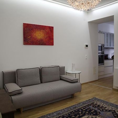 Moderne Stadtwohnung Mit Balkon 비엔나 외부 사진